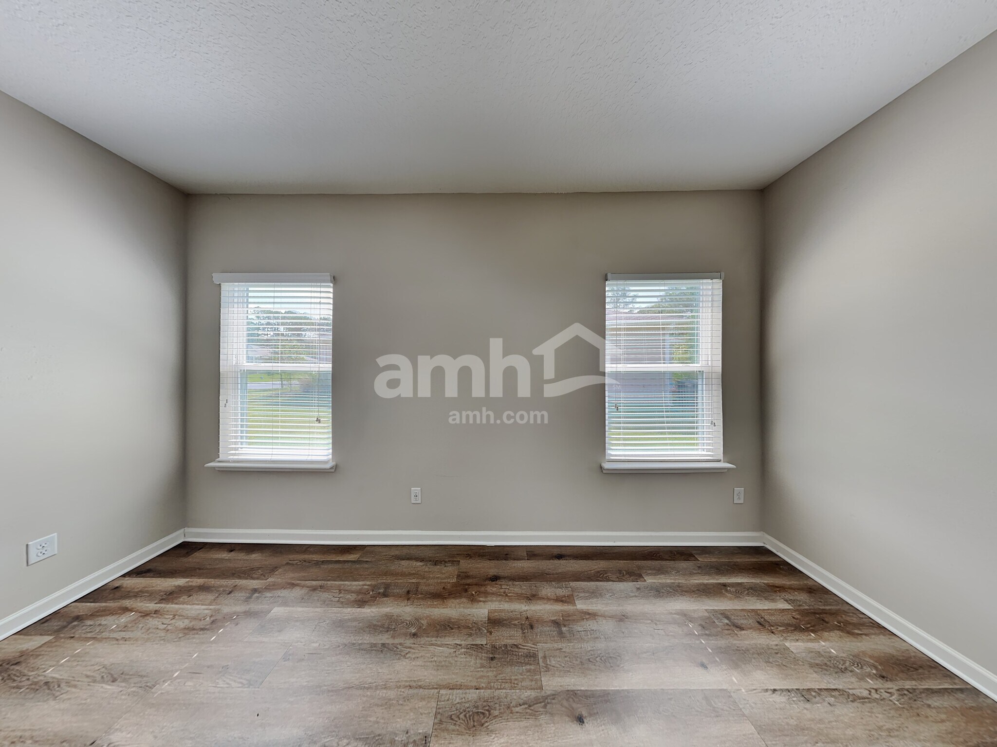 Building Photo - 16173 Alison Creek Dr