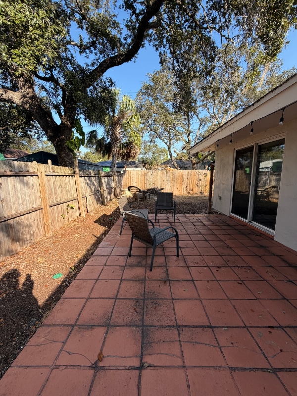 Building Photo - 3202 W Hartnett Ave