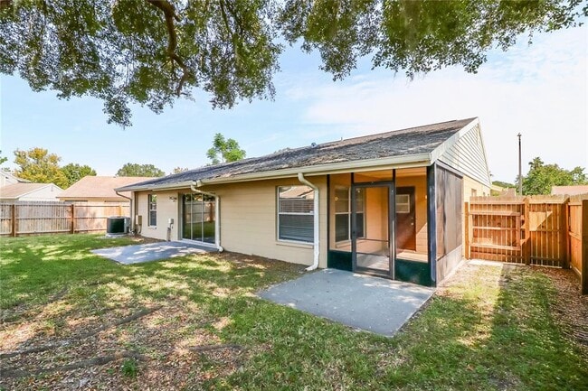 Building Photo - 1637 Pintail Ct