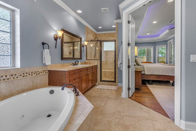 Building Photo - 9007 Rushing River Way