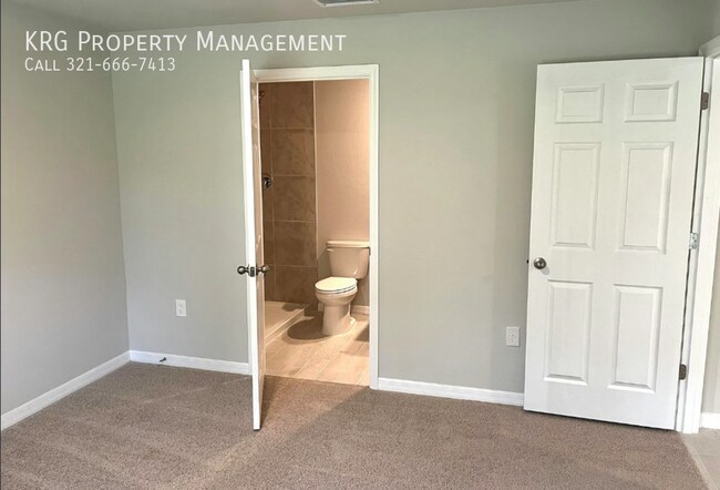 Building Photo - 3020 N Lakewood Rd