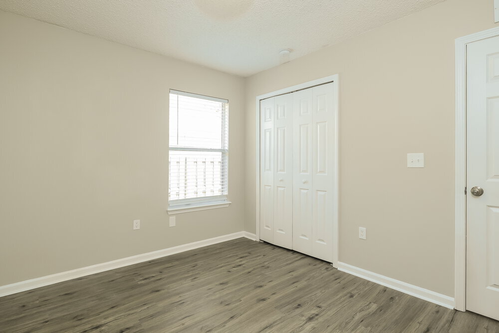 Building Photo - 13517 Ashford Wood Ct E