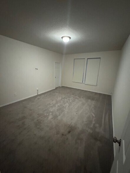 Building Photo - 10412 Marston Vineyard Dr