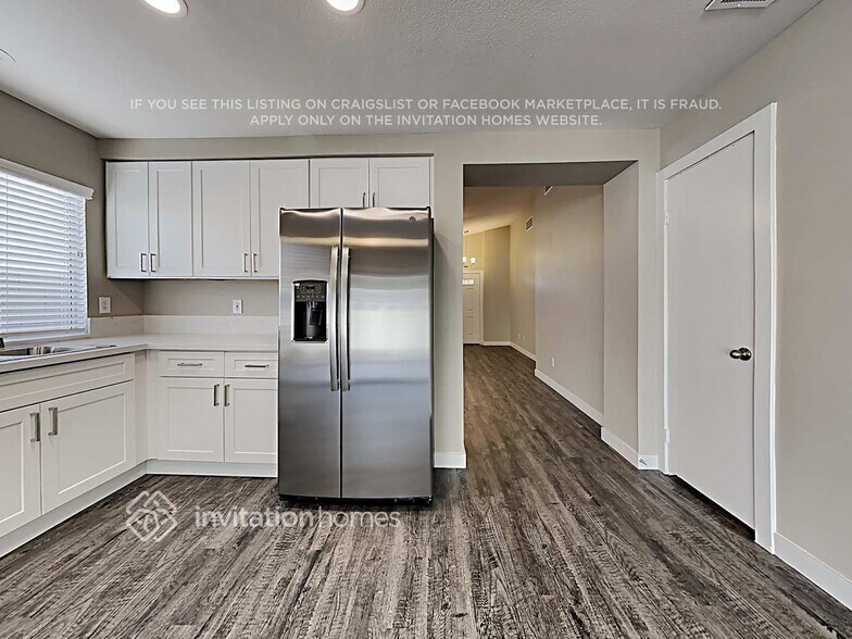 Building Photo - 616 Thornewood Pl