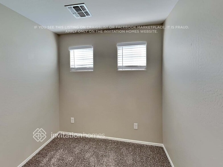 Building Photo - 545 N Ranger Trail