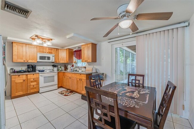 Building Photo - 7144 Kapp Ct