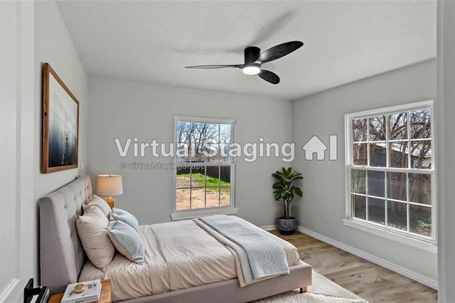 Building Photo - 131 Long St