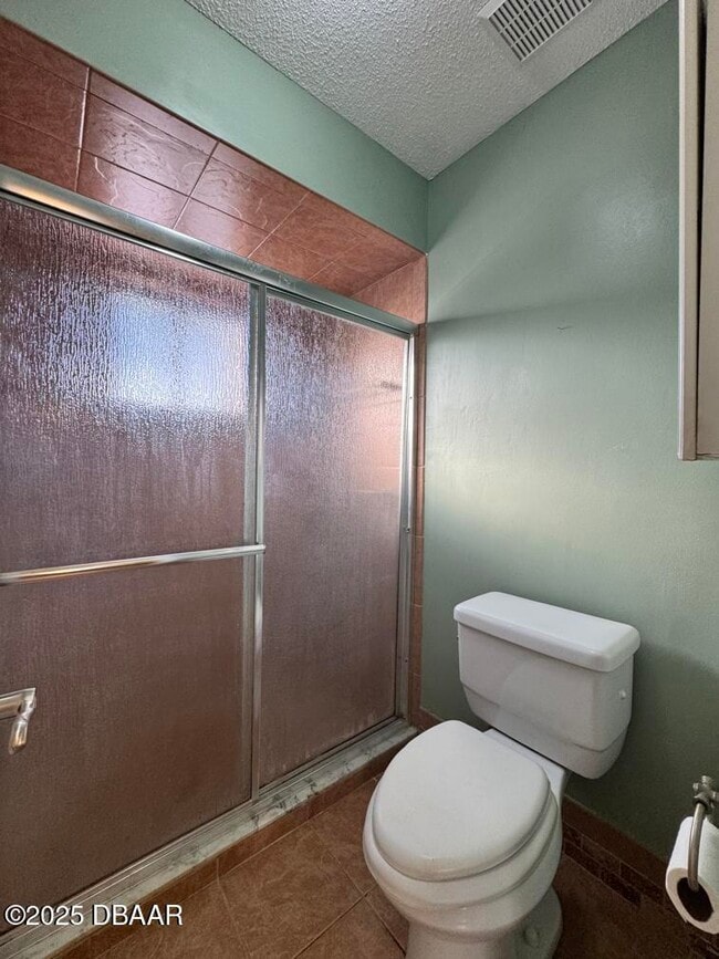 Building Photo - 653 Pelican Bay Dr