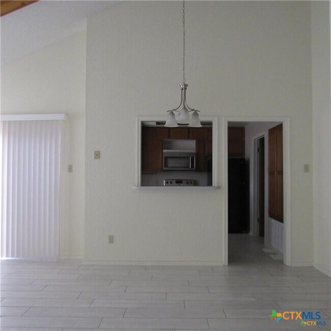 Building Photo - 1133 Ashby St