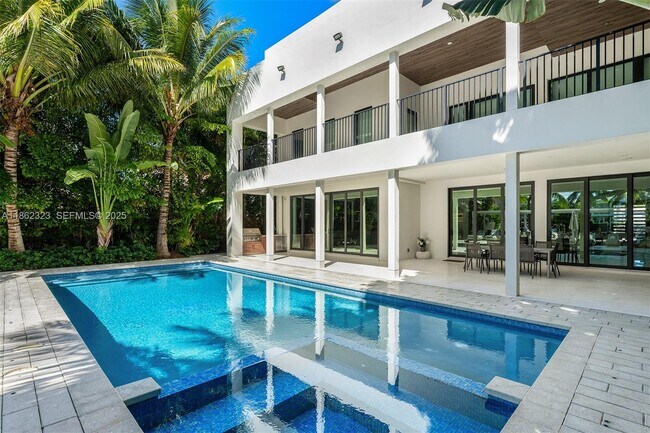 Building Photo - 3734 Chase Ave