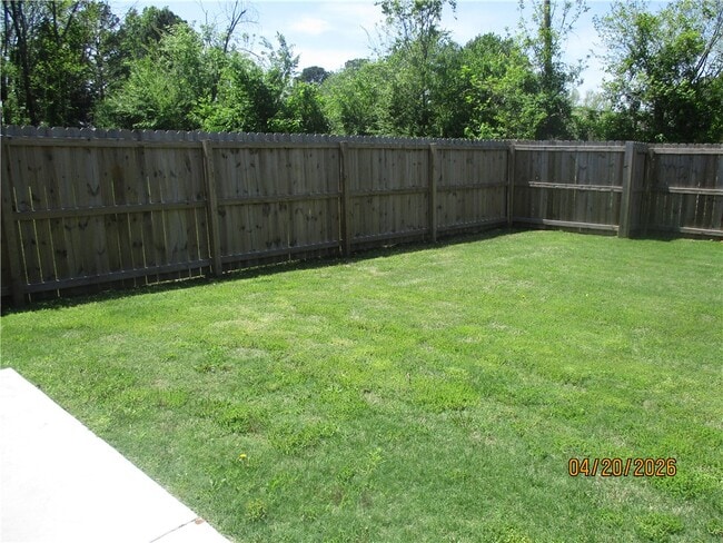 Building Photo - 904 S Excelsior Dr