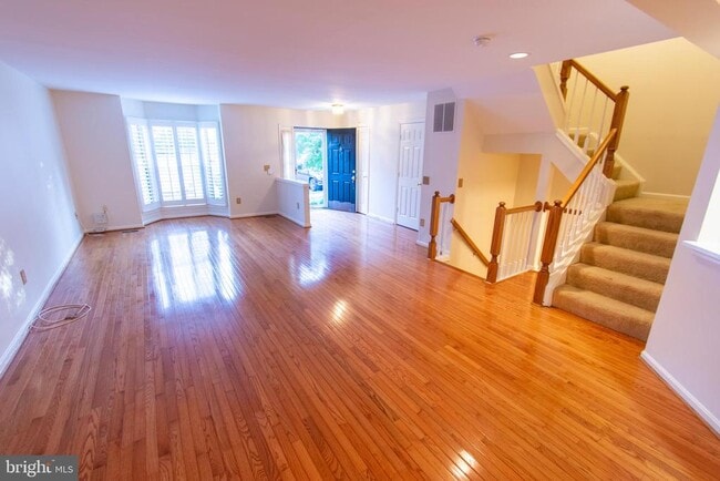 Building Photo - 11970 Thurloe Dr