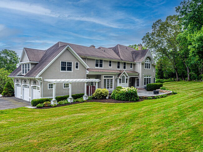 Building Photo - 125 Nod Hill Rd