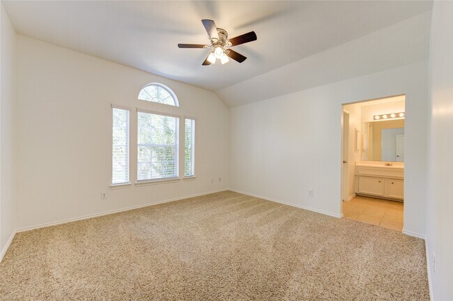 Building Photo - 4426 Desert Cliff Ct