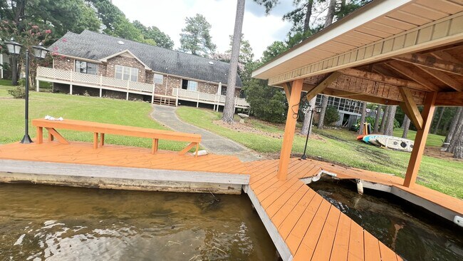 Building Photo - 159 Starboard Bay