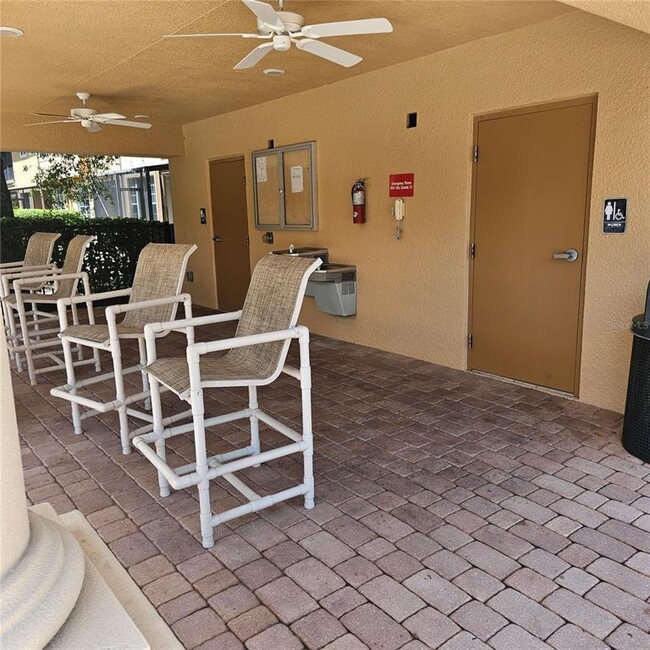 Building Photo - 8110 Villa Grande Ct