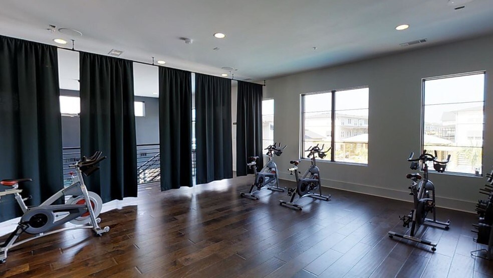 Wildwood Baton Rouge 5959 Burbank Dr Baton Rouge LA 70820 Apartment