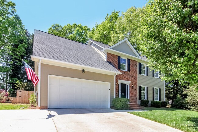 Primary Photo - 3200 Oliver Dr