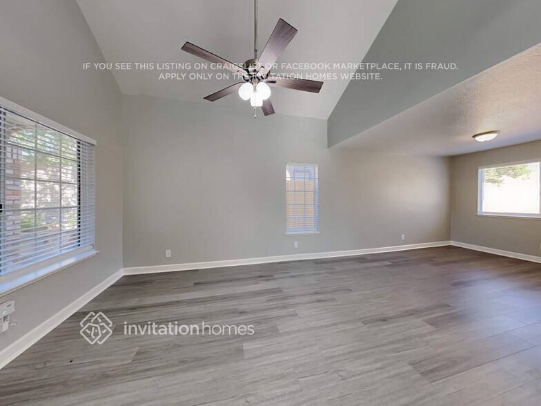 Building Photo - 4052 Tawny Meadow Way