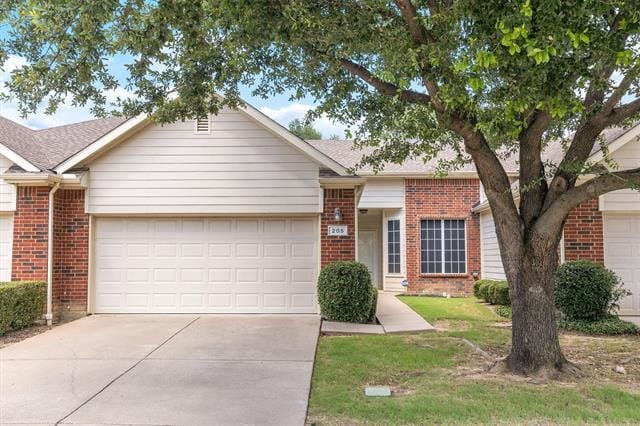 Building Photo - 205 Bexar Dr