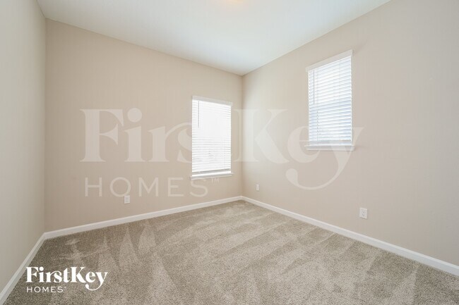Building Photo - 75384 Fox Cross Ave