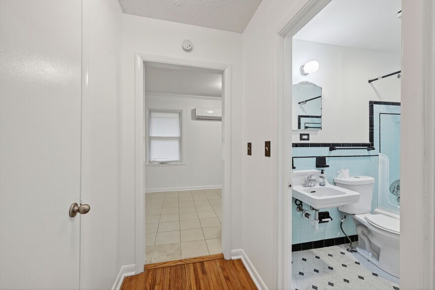 Building Photo - 106 McKennell Dr