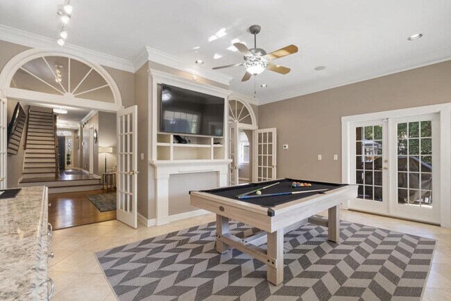 Building Photo - 97 Huntington Rd NE