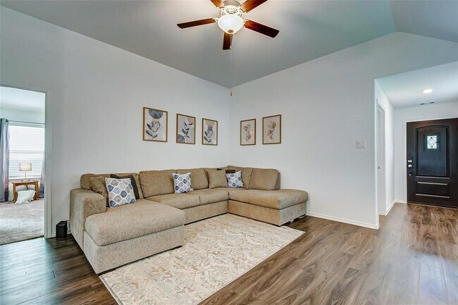 Building Photo - 26022 Steele Flower Dr