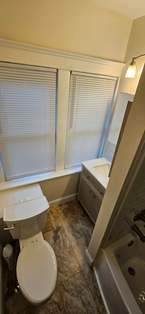 Building Photo - 438 Goethe St