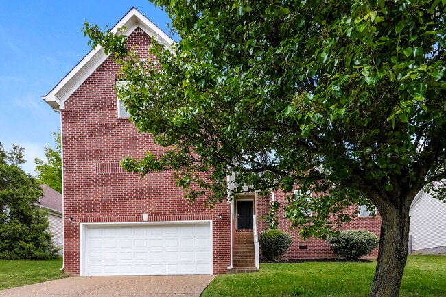 Building Photo - 1636 Bridgecrest Dr