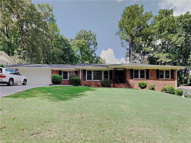 Primary Photo - 3582 Cloudland Dr