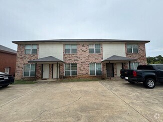 Building Photo - 1905 Monte Carlo Ln