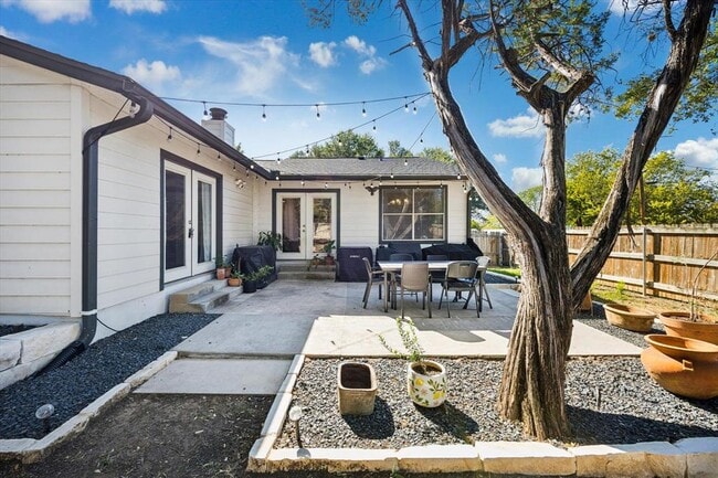 Building Photo - 1712 Hamilton St