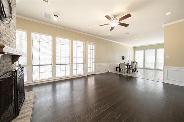 Building Photo - 5204 Streamwood Ln
