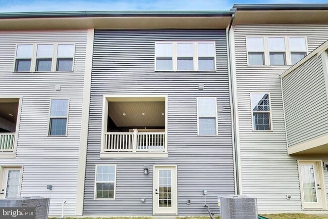 Building Photo - 1774 Ml Br Dr