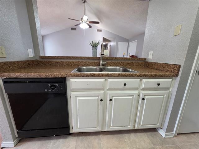 Building Photo - 1731 Cliffcrest Dr