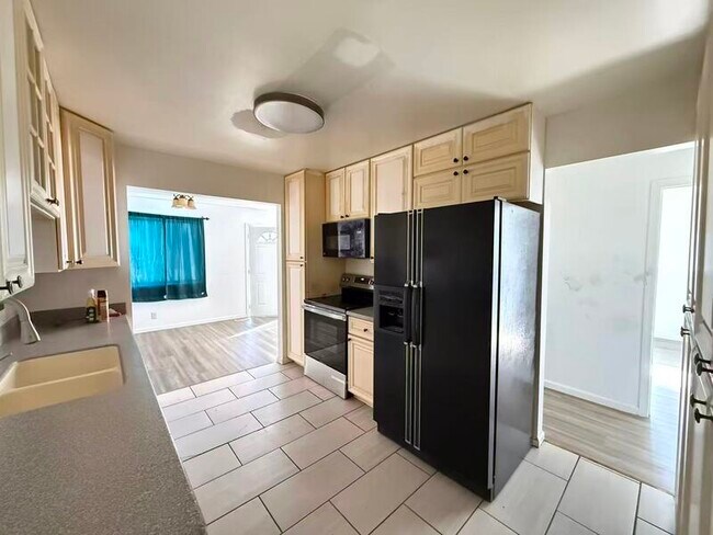 Building Photo - 1607 S Mack Smith Rd