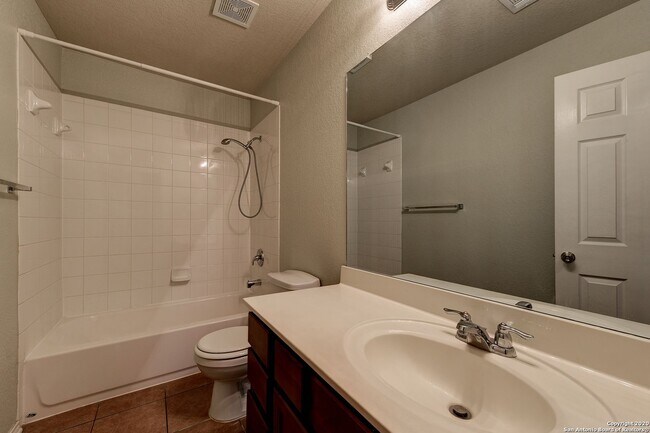 Building Photo - 10907 Cimarron Cove