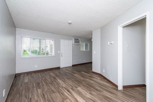Interior Photo - Hillsdale Village