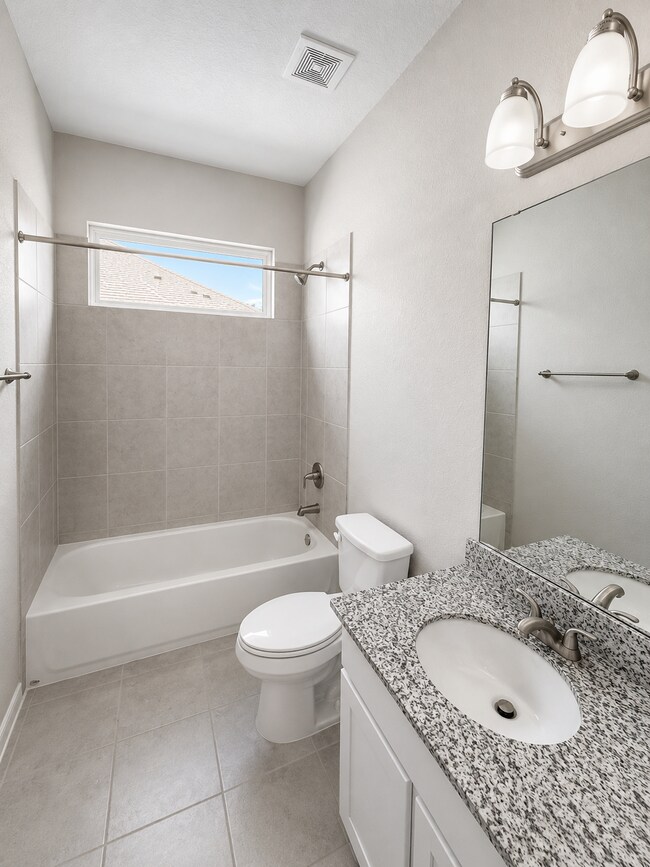 Building Photo - 436 Northwood Dr