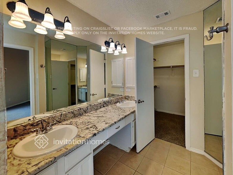 Building Photo - 2113 Stein Way