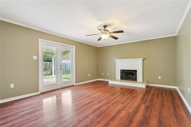 Building Photo - 1017 Palmetto Ct