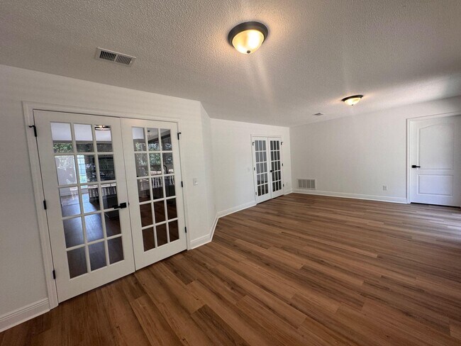 Building Photo - 516 Vulpes Sanctuary Loop