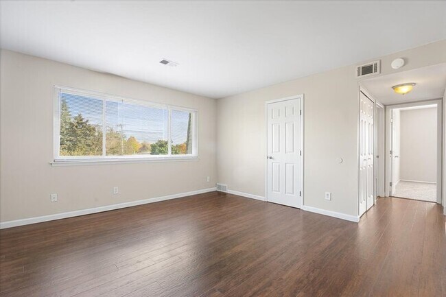 Building Photo - 23200 Huron River Dr