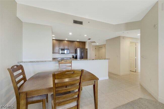 Building Photo - 5781 Cape Harbour Dr