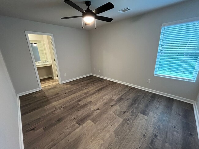 Building Photo - 13873 Sir Lancelot Dr