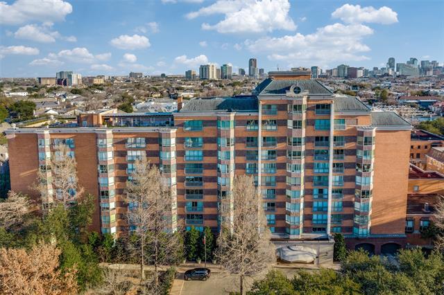 Building Photo - 4242 Lomo Alto Dr