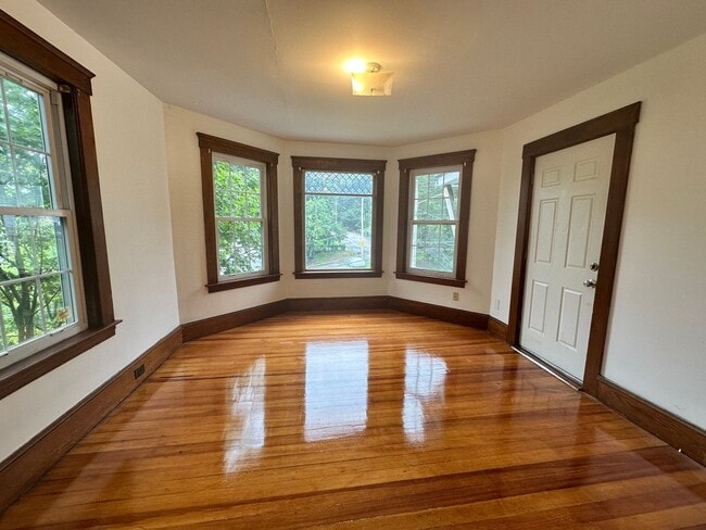 Building Photo - 47-51 Simonds Street
