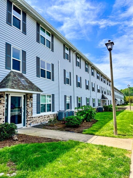 Interior Photo - Dove Landing Apartments
