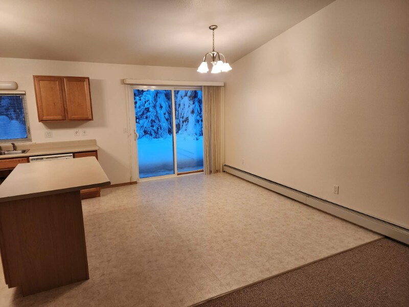 Building Photo - 771 Turner Dr